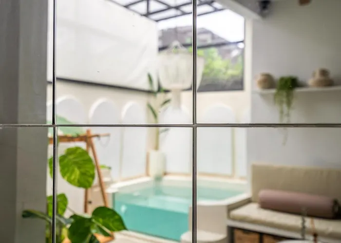 Sunroom Bali ヴィラ